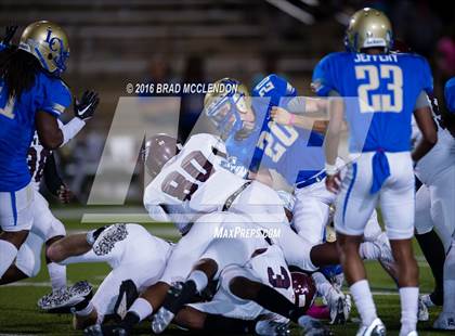 Thumbnail 3 in Rowlett vs Lakeview Centennial photogallery.
