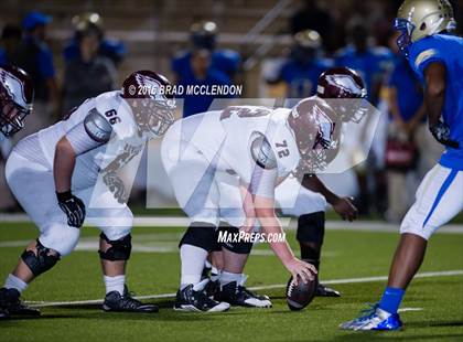 Thumbnail 3 in Rowlett vs Lakeview Centennial photogallery.