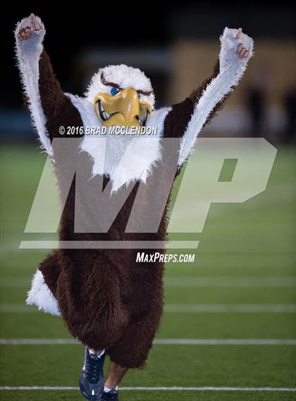 Thumbnail 2 in Rowlett vs Lakeview Centennial photogallery.