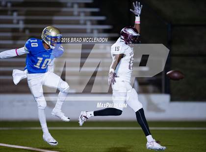 Thumbnail 1 in Rowlett vs Lakeview Centennial photogallery.