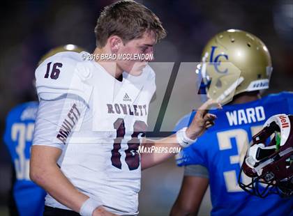 Thumbnail 3 in Rowlett vs Lakeview Centennial photogallery.