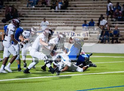 Thumbnail 1 in Rowlett vs Lakeview Centennial photogallery.