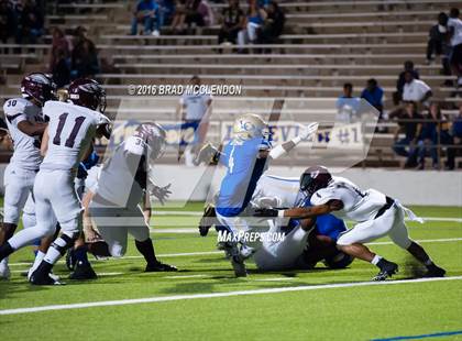 Thumbnail 1 in Rowlett vs Lakeview Centennial photogallery.