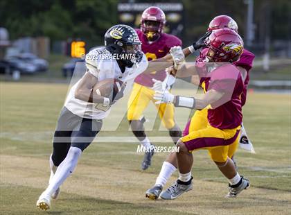 Thumbnail 3 in Gray's Creek @ Douglas Byrd photogallery.