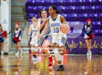 Thumbnail 3 in Shelton vs. Trinity Christian (TAPPS 4A Regional Playoff) photogallery.
