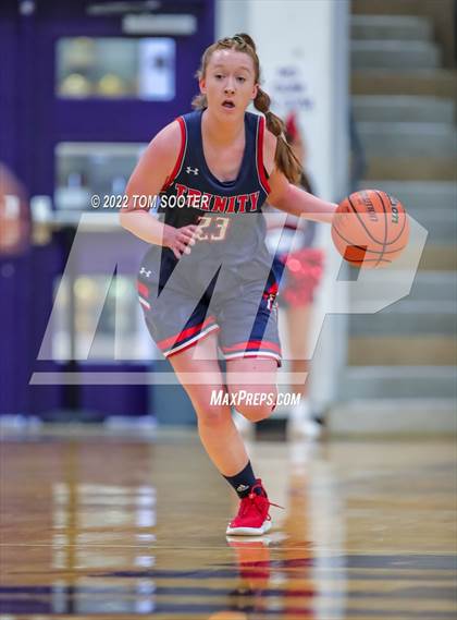 Thumbnail 2 in Shelton vs. Trinity Christian (TAPPS 4A Regional Playoff) photogallery.