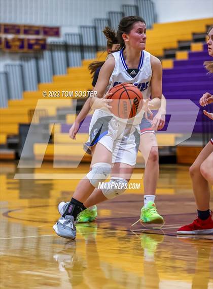 Thumbnail 1 in Shelton vs. Trinity Christian (TAPPS 4A Regional Playoff) photogallery.