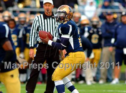 Thumbnail 2 in McKinley @ Sweet Home (Section 6 Class A Semifinal) photogallery.