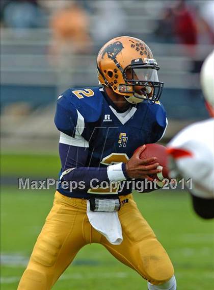 Thumbnail 3 in McKinley @ Sweet Home (Section 6 Class A Semifinal) photogallery.