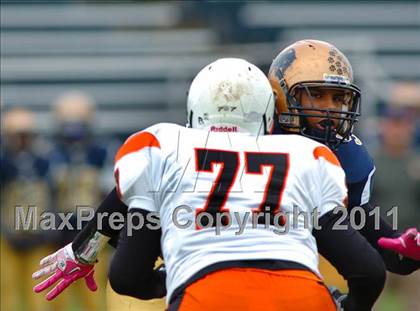 Thumbnail 1 in McKinley @ Sweet Home (Section 6 Class A Semifinal) photogallery.