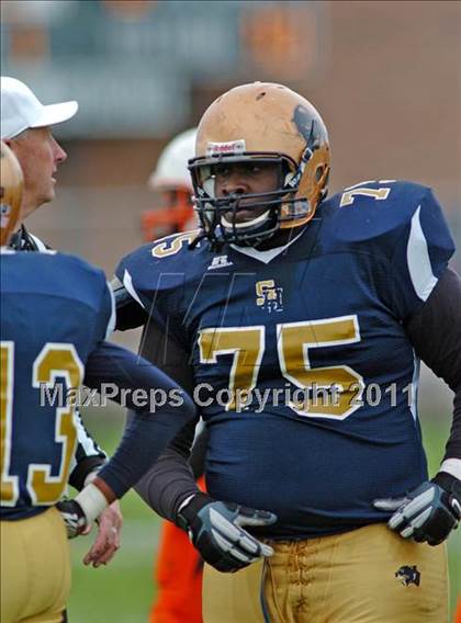 Thumbnail 1 in McKinley @ Sweet Home (Section 6 Class A Semifinal) photogallery.