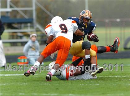Thumbnail 1 in McKinley @ Sweet Home (Section 6 Class A Semifinal) photogallery.