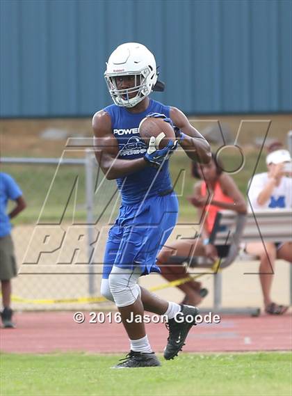 Thumbnail 3 in Powerade 7-on-7 Invitational  photogallery.
