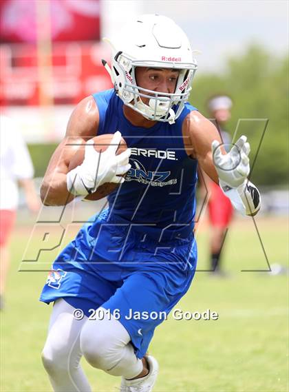 Thumbnail 1 in Powerade 7-on-7 Invitational  photogallery.