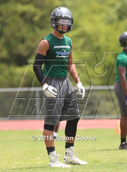 Thumbnail 2 in Powerade 7-on-7 Invitational  photogallery.
