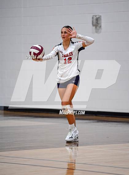 Thumbnail 2 in C.H. Yoe vs Summit Christian Academy photogallery.