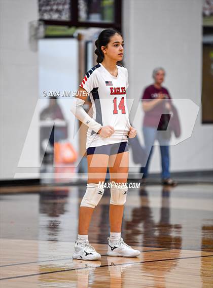 Thumbnail 3 in C.H. Yoe vs Summit Christian Academy photogallery.