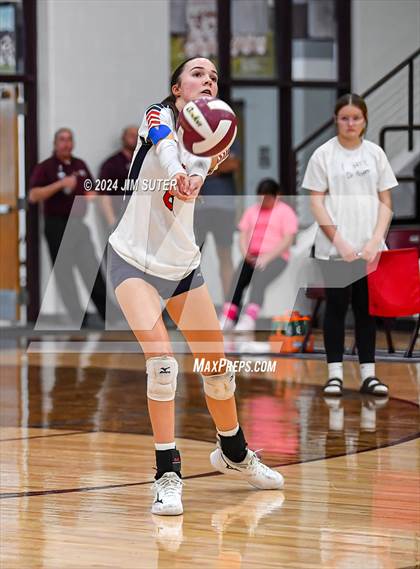 Thumbnail 1 in C.H. Yoe vs Summit Christian Academy photogallery.