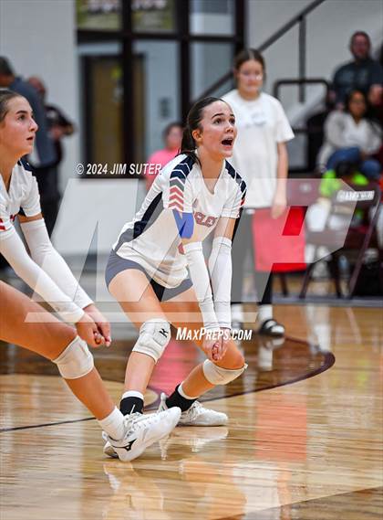 Thumbnail 2 in C.H. Yoe vs Summit Christian Academy photogallery.