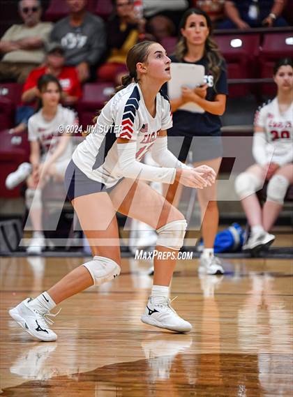 Thumbnail 3 in C.H. Yoe vs Summit Christian Academy photogallery.