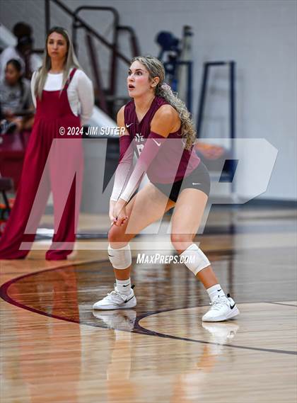 Thumbnail 2 in C.H. Yoe vs Summit Christian Academy photogallery.