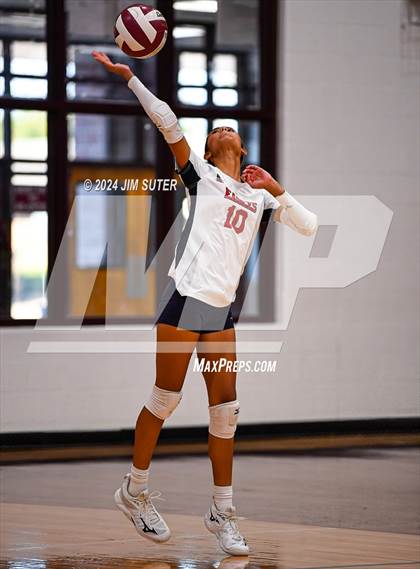 Thumbnail 1 in C.H. Yoe vs Summit Christian Academy photogallery.