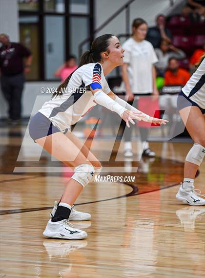 Thumbnail 2 in C.H. Yoe vs Summit Christian Academy photogallery.