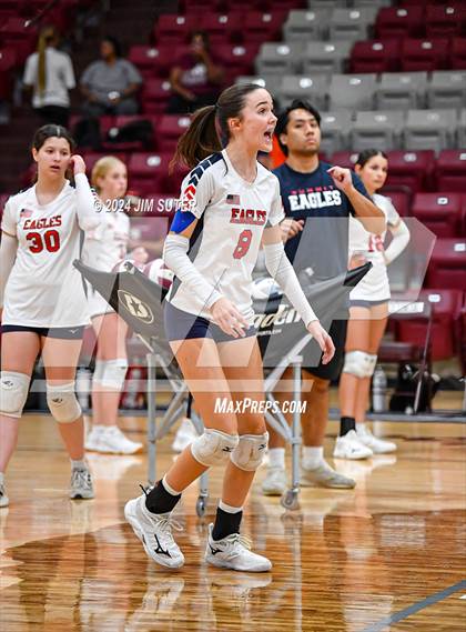 Thumbnail 3 in C.H. Yoe vs Summit Christian Academy photogallery.