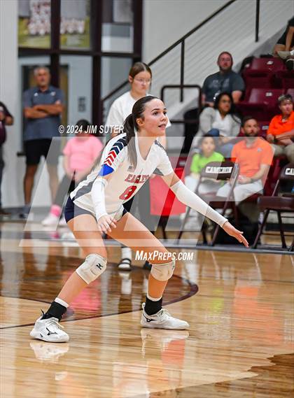 Thumbnail 2 in C.H. Yoe vs Summit Christian Academy photogallery.