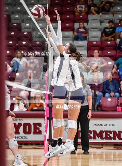 Thumbnail 2 in C.H. Yoe vs Summit Christian Academy photogallery.