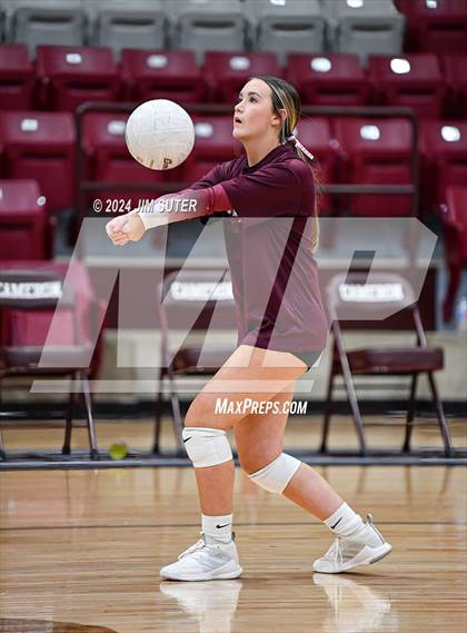 Thumbnail 1 in C.H. Yoe vs Summit Christian Academy photogallery.