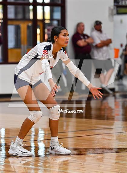 Thumbnail 1 in C.H. Yoe vs Summit Christian Academy photogallery.