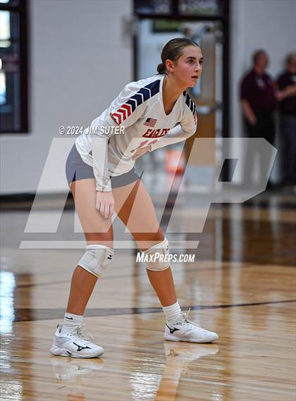 Thumbnail 3 in C.H. Yoe vs Summit Christian Academy photogallery.