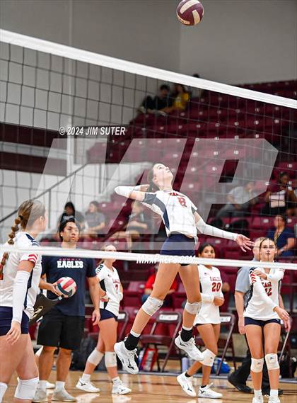 Thumbnail 1 in C.H. Yoe vs Summit Christian Academy photogallery.