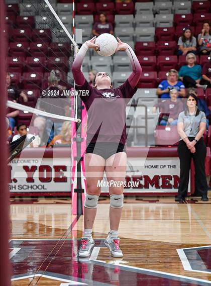 Thumbnail 3 in C.H. Yoe vs Summit Christian Academy photogallery.