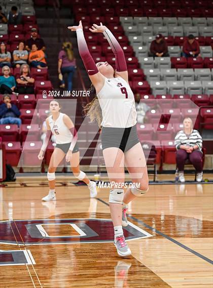 Thumbnail 1 in C.H. Yoe vs Summit Christian Academy photogallery.