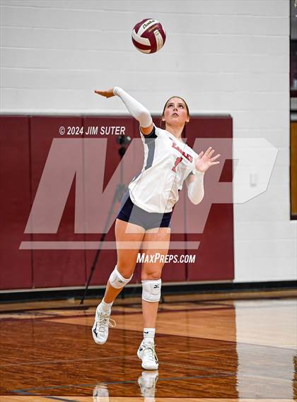 Thumbnail 1 in C.H. Yoe vs Summit Christian Academy photogallery.