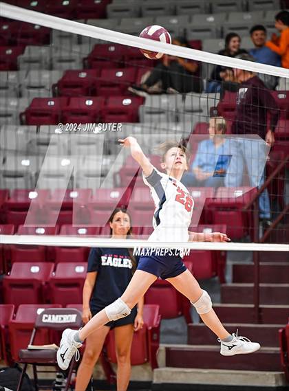 Thumbnail 1 in C.H. Yoe vs Summit Christian Academy photogallery.