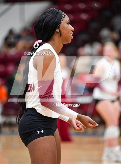 Thumbnail 1 in C.H. Yoe vs Summit Christian Academy photogallery.