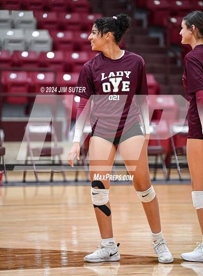 Thumbnail 2 in C.H. Yoe vs Summit Christian Academy photogallery.