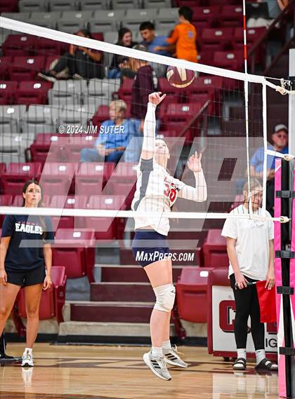 Thumbnail 3 in C.H. Yoe vs Summit Christian Academy photogallery.