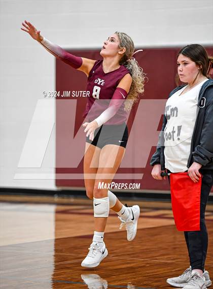 Thumbnail 3 in C.H. Yoe vs Summit Christian Academy photogallery.