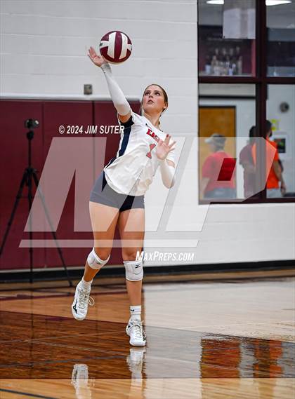 Thumbnail 3 in C.H. Yoe vs Summit Christian Academy photogallery.