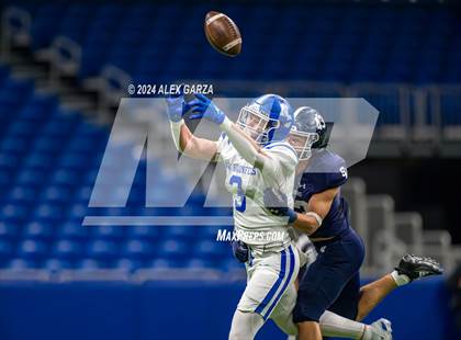 Thumbnail 3 in New Braunfels @ Smithson Valley (UIL 5A Regional Playoff) photogallery.