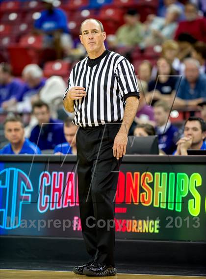 Thumbnail 2 in St. Francis vs. Lynbrook (CIF NorCal Regional D2 Final) photogallery.
