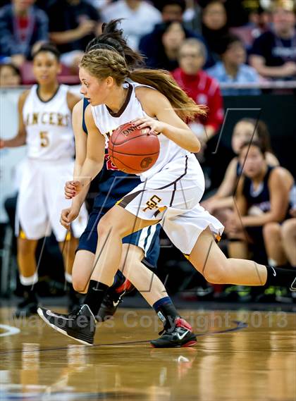 Thumbnail 2 in St. Francis vs. Lynbrook (CIF NorCal Regional D2 Final) photogallery.