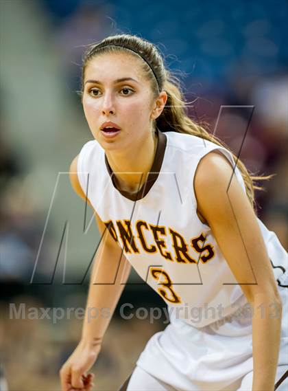 Thumbnail 1 in St. Francis vs. Lynbrook (CIF NorCal Regional D2 Final) photogallery.