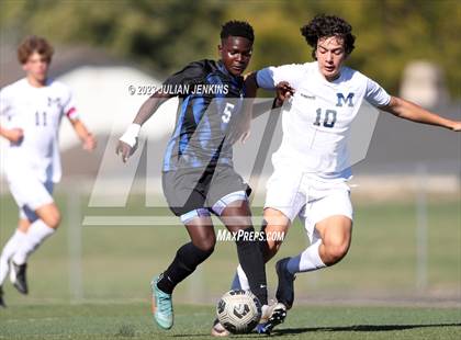 Thumbnail 2 in Timberline @ Meridian- IDHSAA 5A District Tournament photogallery.