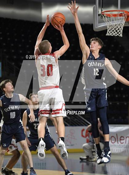 Thumbnail 1 in Kennedy Catholic vs. Olympia photogallery.