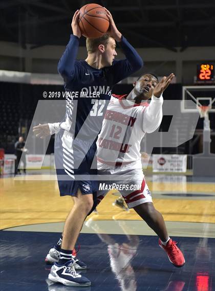 Thumbnail 3 in Kennedy Catholic vs. Olympia photogallery.